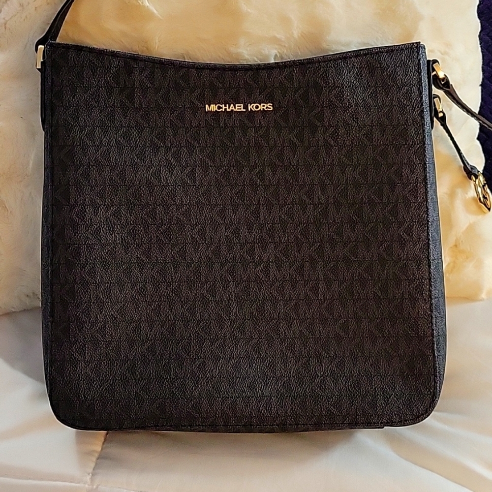 Michael Kors Crossbody Shoulder Bag